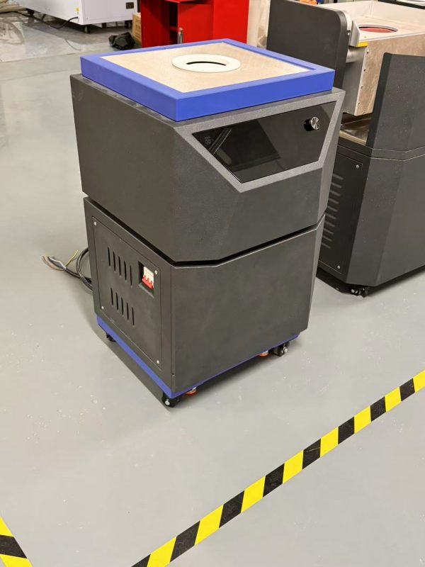 BETA DIGITAL INDUCTIONSCHMELZOFEN / MELTING FURNACE für bis 12 kg Feingold – Bild 4
